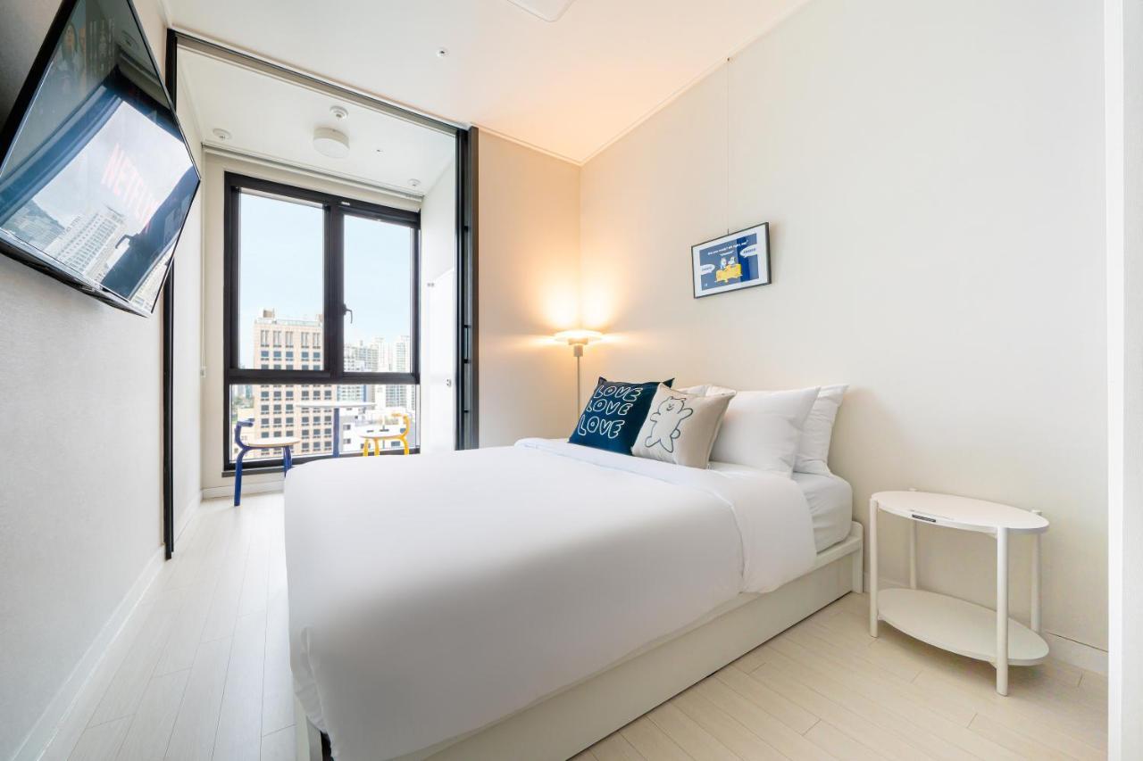 Urbanstay Seomyeon Busan Exterior photo